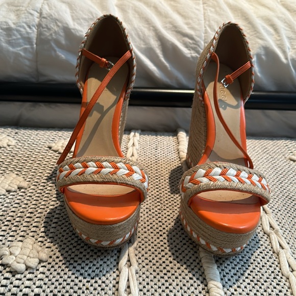 Gucci espadrilles. 39 1/2 - Picture 4 of 6